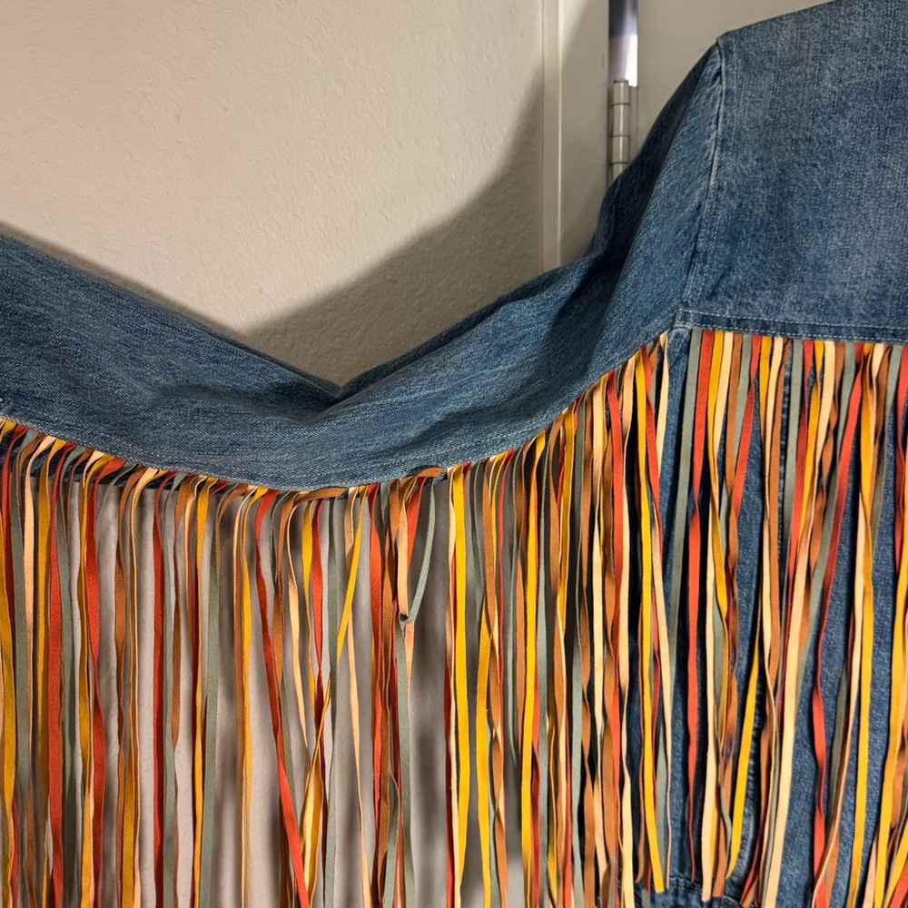 Fringe denim jacket - Picture 4 of 7